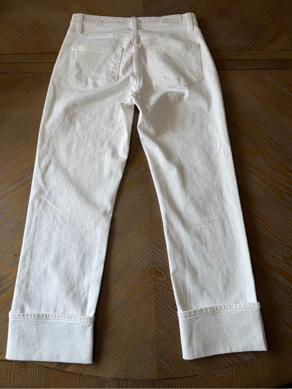PAIGE Morgan Ankle Straight Jeans | White |
Size 26 - Picture 3 of 5
